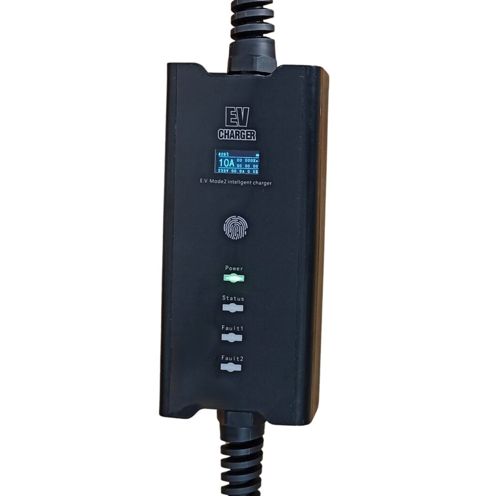Блок питания зарядного устройства Greenlight GB/T 10–32A, включенный в сеть