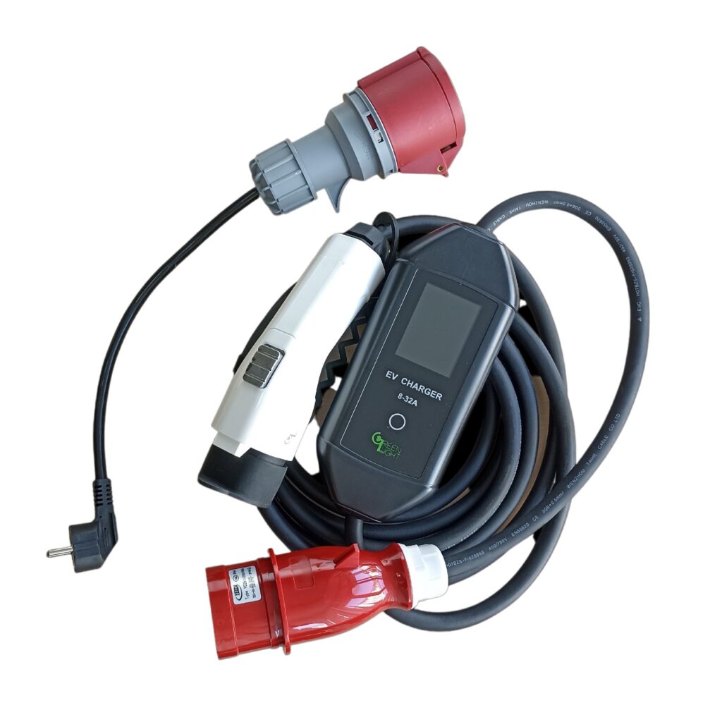 Зарядное устройство GreenLight GB/T 8-32A с переходником на бытовую розетку